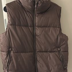 Old Navy Puffer Vest