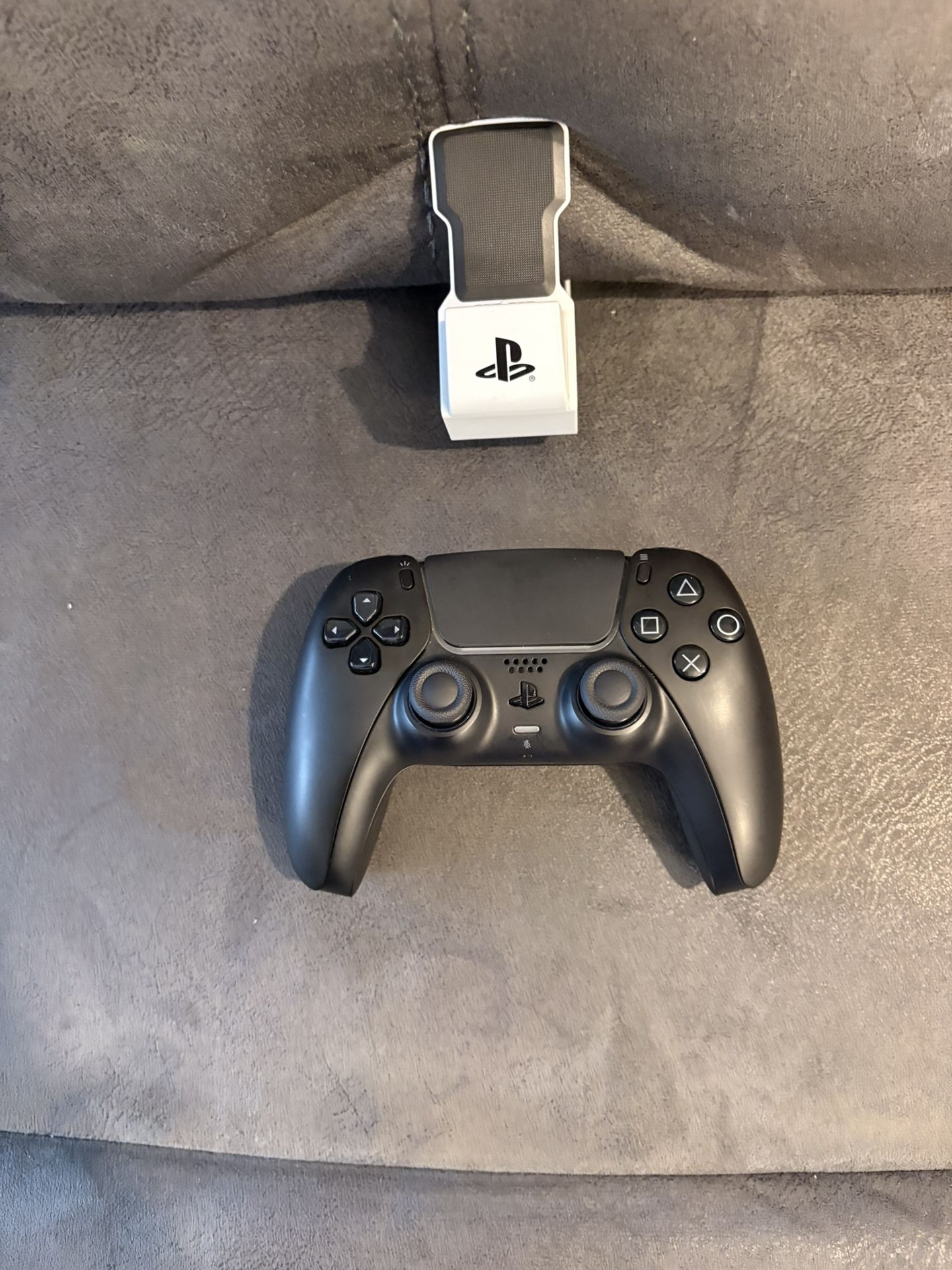 Ps5 Controller With A Charging Port 