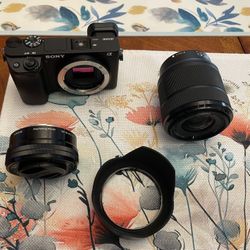 Sony A6400 4k W/ Extra Lens 