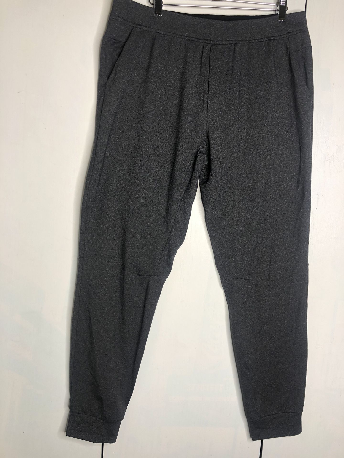 Lululemon Men’s Intent Jogger Pants Size Large