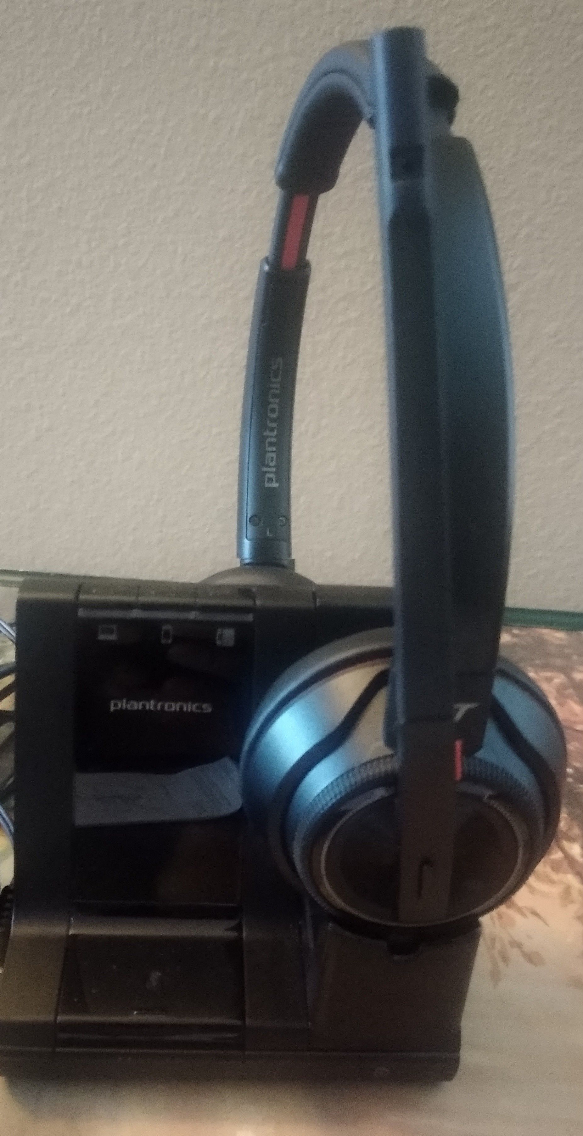 Plantronics Savi 8220 Headphones