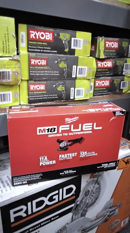 MILWAUKEE M18 FUEL 4 1/2
