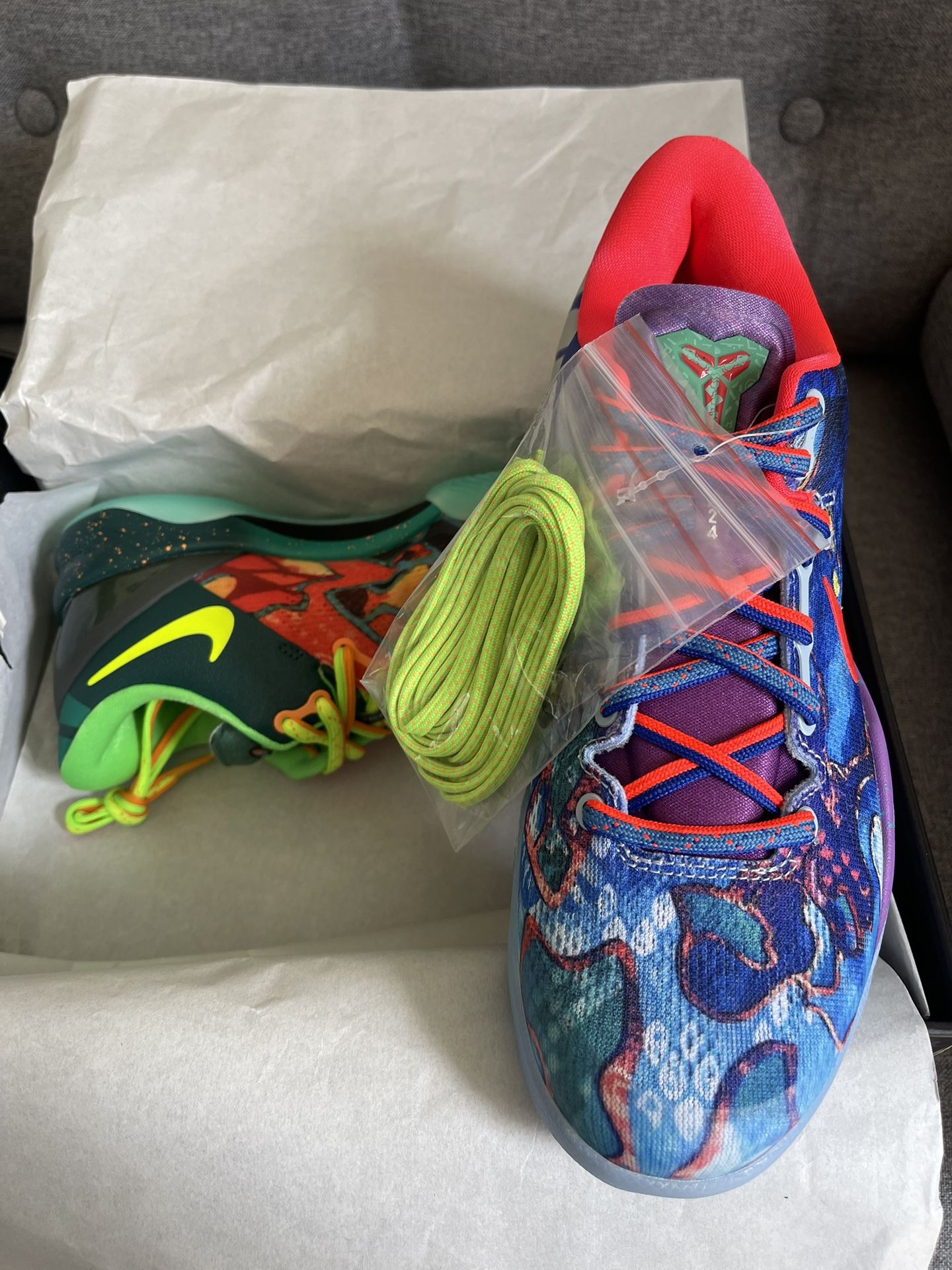 Kobe Vlll Protro Size 9