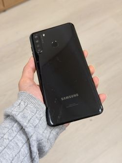 Galaxy A21 6.5" (Unlocked) 32GB Good Black