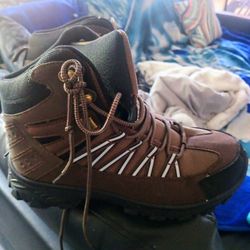 BRAND NEW WORK BOOTS FOR FASHION BOOTS FOR MEN.