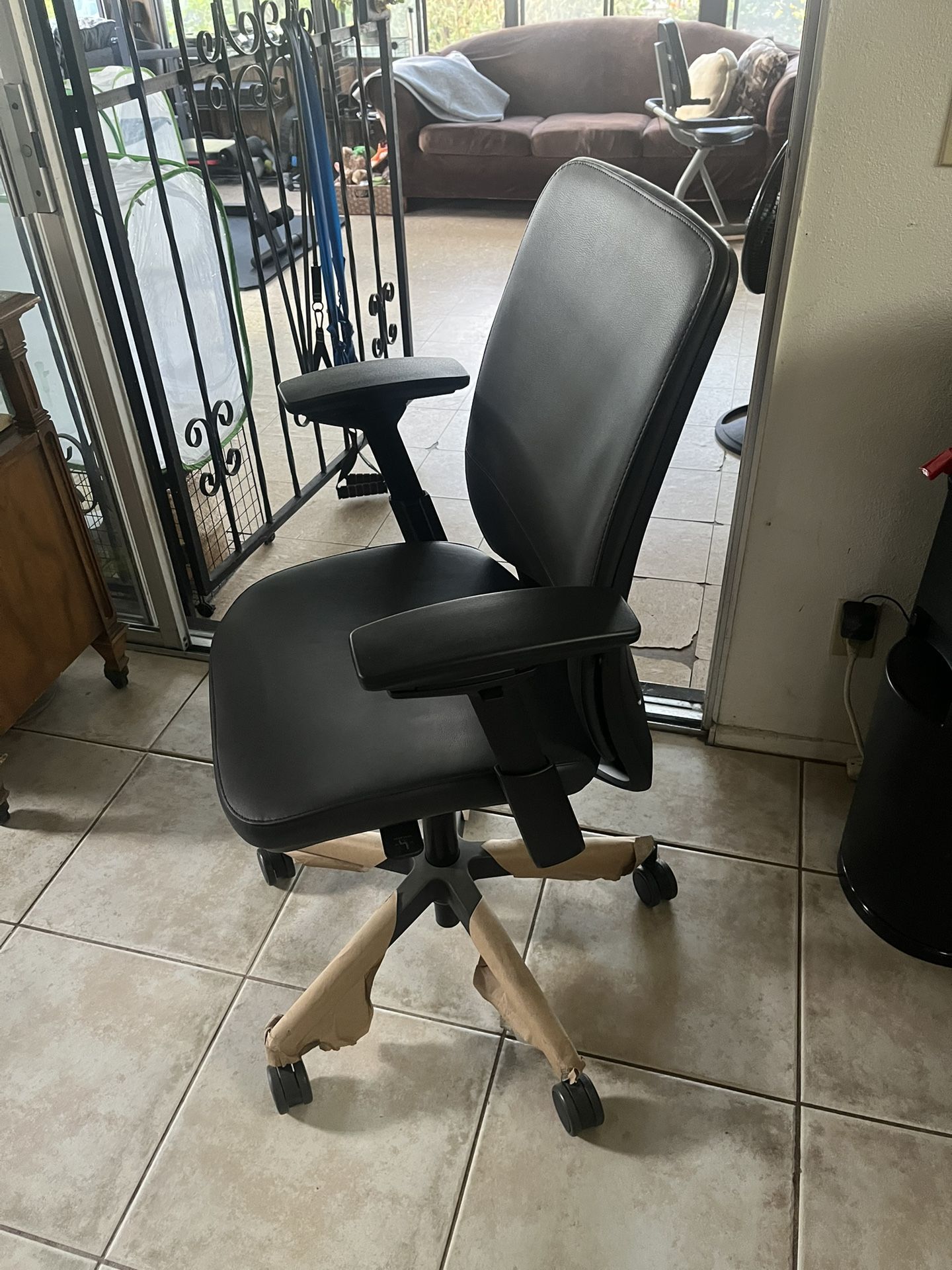 Steelcase Amia Office Chair