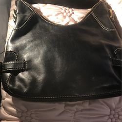 Beautiful Michael Kors authentic all leather handbag brass hardware