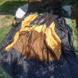 Ozark Trail Family Tent. Huge And Weatherproof. 16 Foot Wide, 9.5 Foot Deep, And 6.5 Foot Tall. Fits 7 People And 2 queen-size Mattresses. 