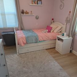 Twin Bed W Drawers