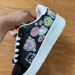 NWT Licensed Hello Kitty & Friends women sneakers Size 6