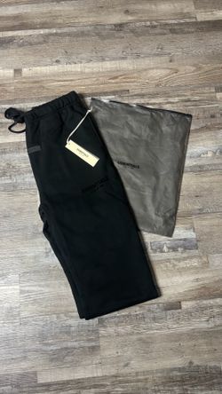 ESSENTIALS Size Small