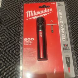 Milwaukee Flash Light