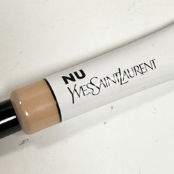 NWOB YSL NU BARE LOOK TINT $48 shade 4