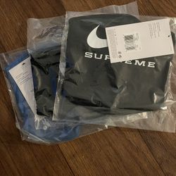 Supreme Nike Neck Warmer / Face Mask