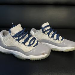 Jordan 11 low used size 6 original