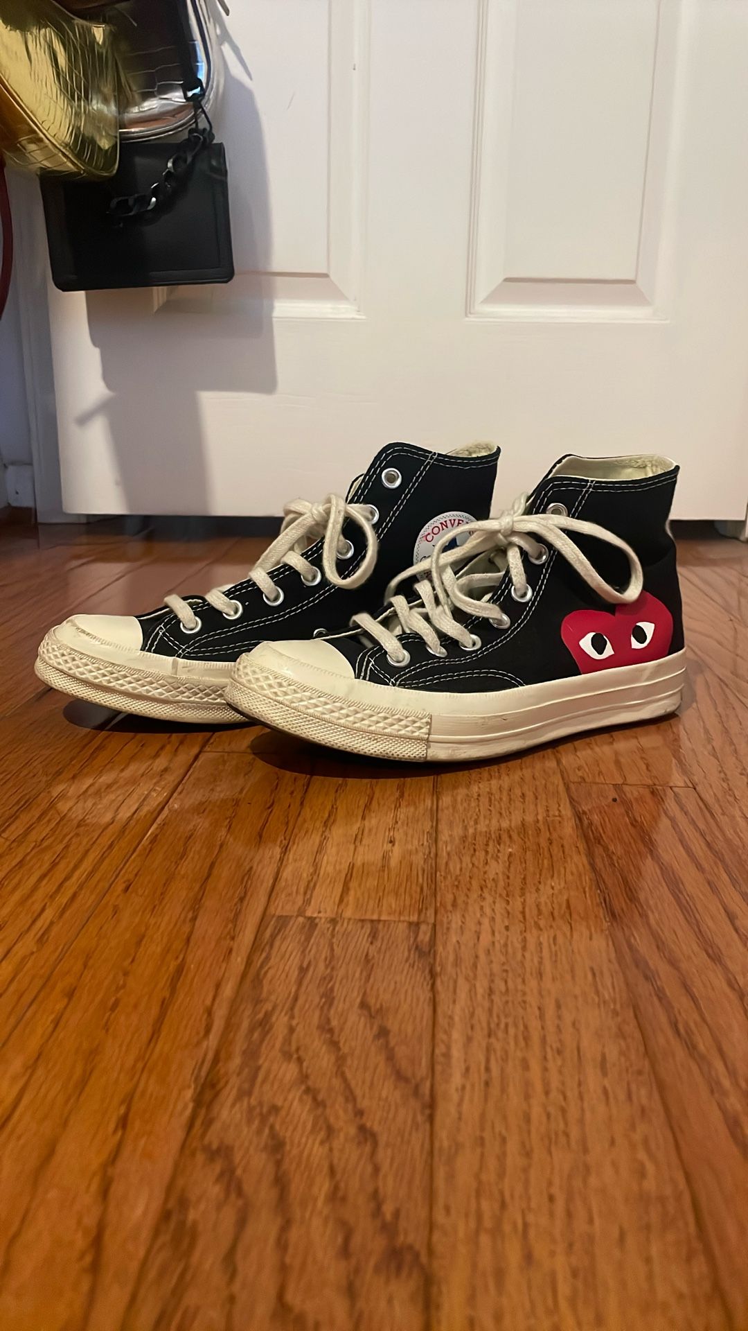 Comme De Garçons Converses