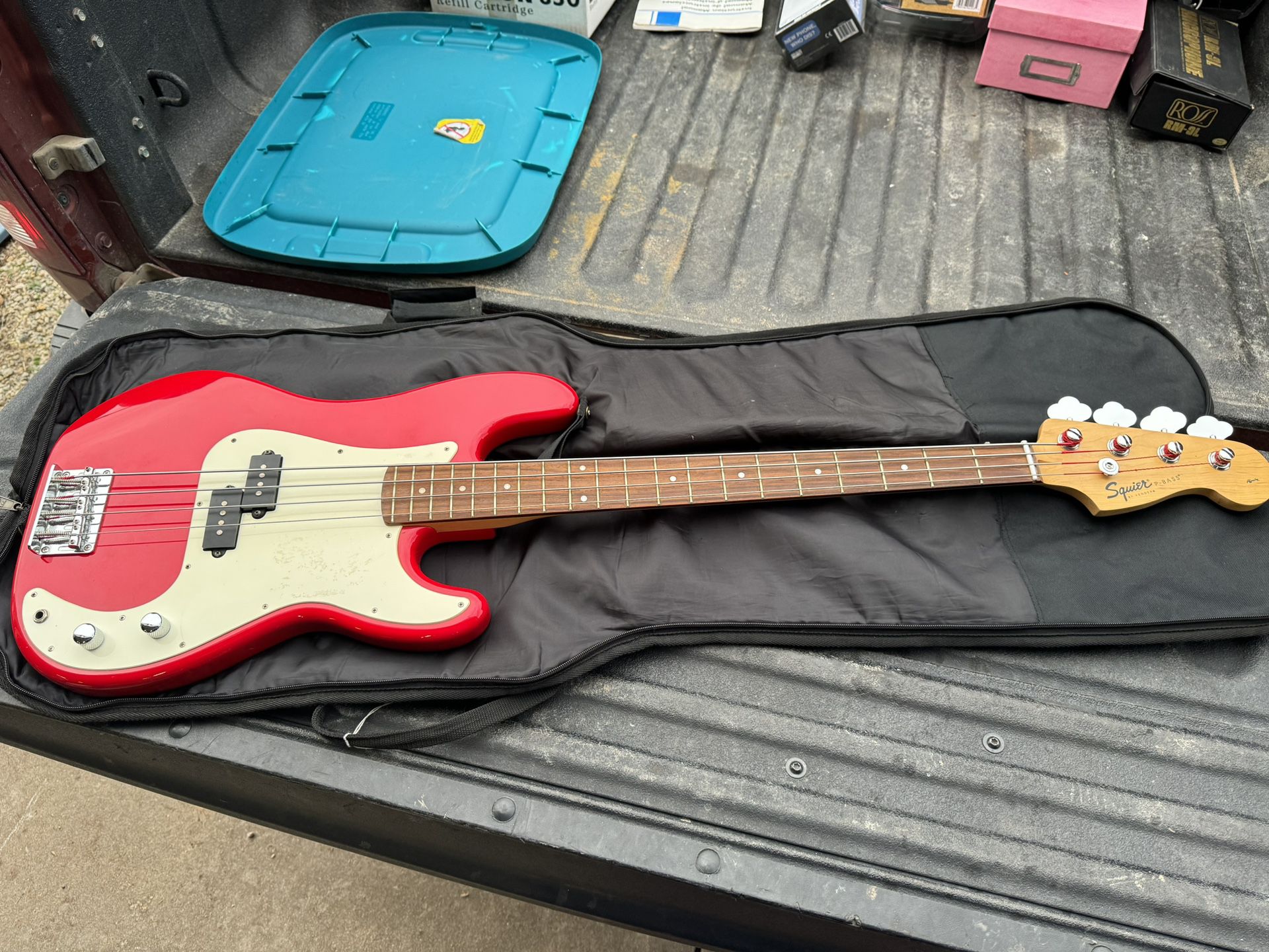 Squire Bass Guitar Like New Barely Used 