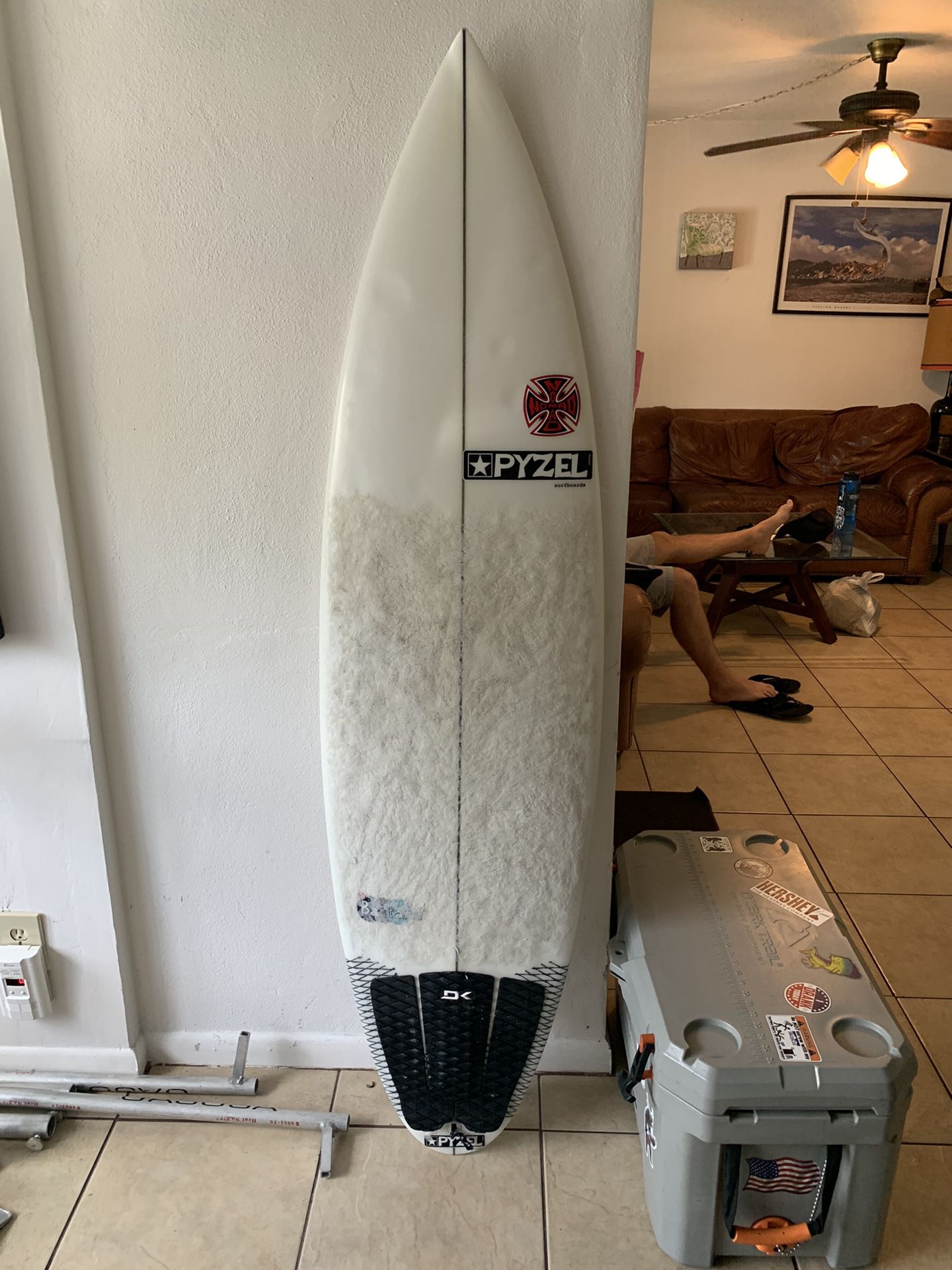 Pyzel Bastard 6’3” shortboard surfboard