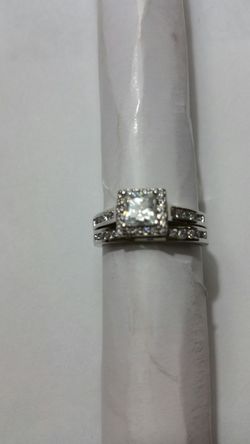 Size 8 CZ Wedding Set