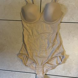Tan and cream 90s bodysuit with adjustable straps Size M 
