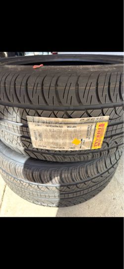 Set of 2 tires PIRELLI