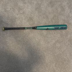 2023 BBCOR Louisville slugger green meta  