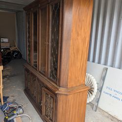 Gorgeous Solid Wood Lighted China Cabinet / Hutch – Glass Display Cabinet
Price