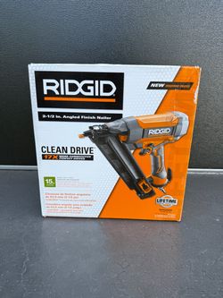 RIDGID Pneumatic 15-Gauge 2-1/2 in. Angled Finish Nailer with CLEAN DRIVE Technology, and Tool Bag $199+ tax at Home Depot