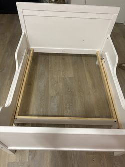 Expandable Twin Size Bed 