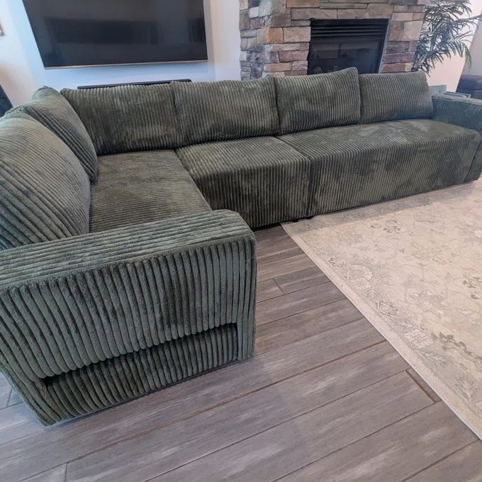 Sectional couches