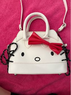 Hello kitty purse and wallet set
