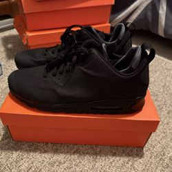 Nike Air Max - Size 14