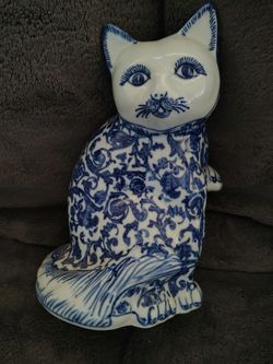 Seymour Mann Cat Statue