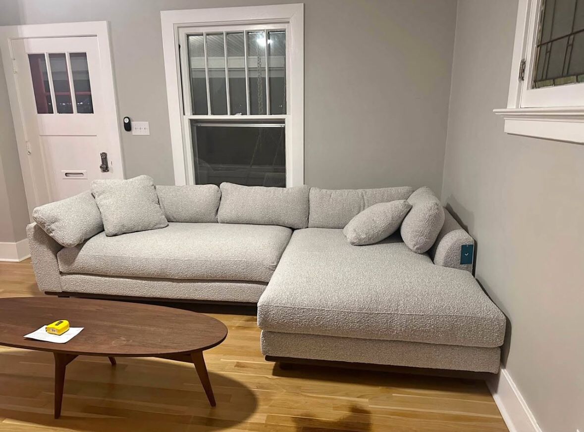 Chaise Sectional Couch