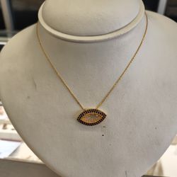 21 Solid Gold Necklace With Pendant 3.9 Grams 18 Long Layaway Available 10%down If You Interested Please Make Sure You Ask For Maribel Thank You 