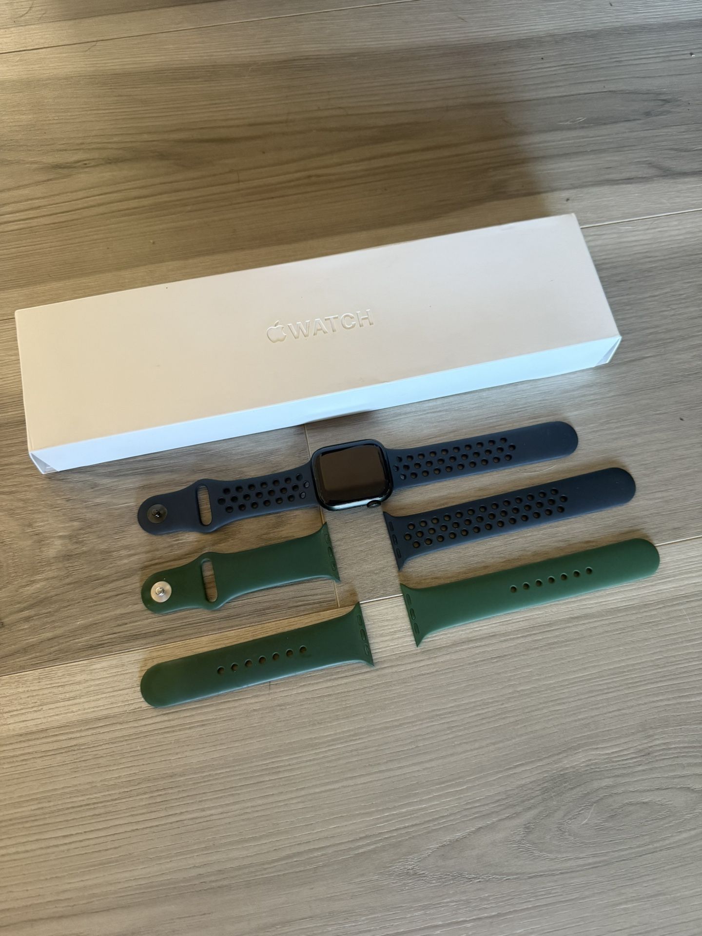 Apple Watch Series 7 - 41mm (GPS)