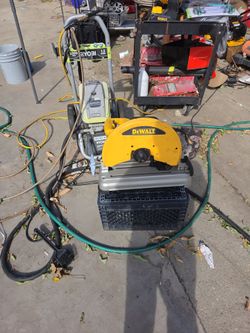 Shop DEWALT
15 Amp Corded 14 in. Cut-Off Saw slightly used 145$