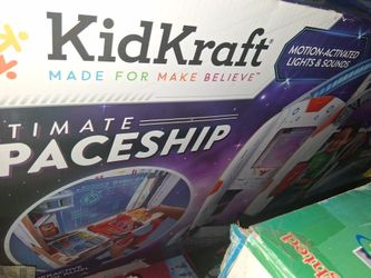 Kid Kraft Ultimate Spaceship