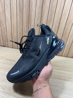 Nike 270 premium