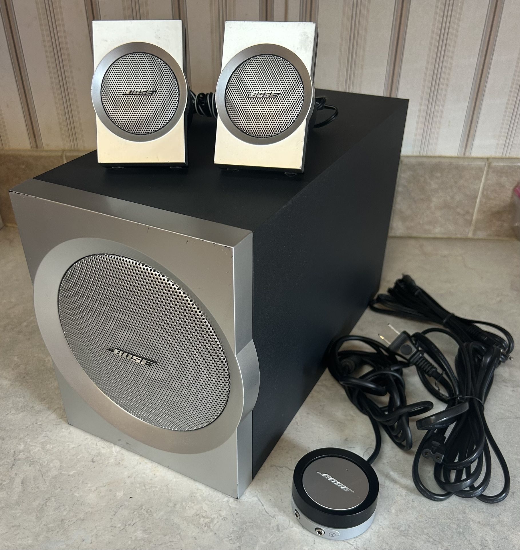Bose Companion 3 Multimedia Speaker System