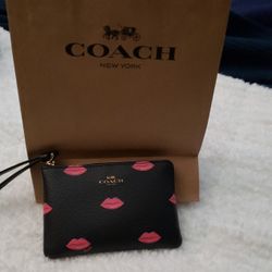 Coach Id Satchet Unique Design 