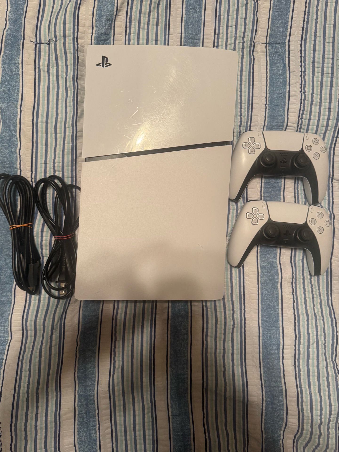 PS5 Digital Slim