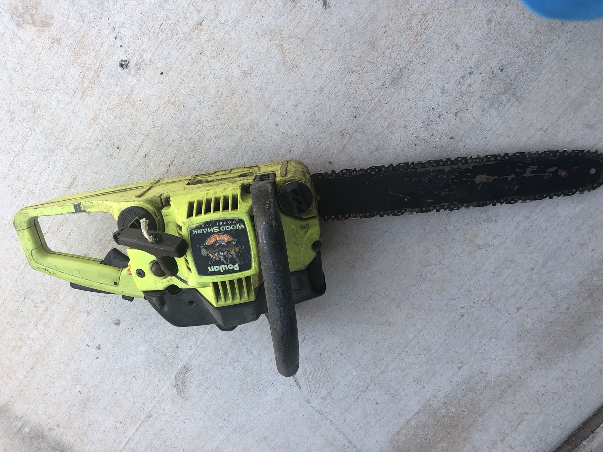 Poulan Wood Shark Model 1950 Gas powered chainsaw