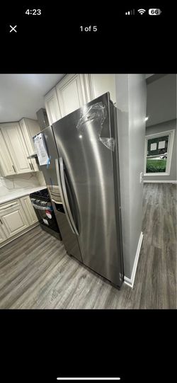 Whirlpool Refrigerator