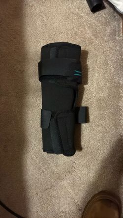 Knee Brace