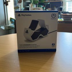 PS5 PlayStation Dualsense Charger Twin Charging Station