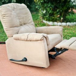 Catnapper  Rocker Recliner 