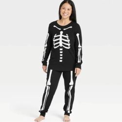 Hyde and Eek Women’s 2-Piece Sleep Set