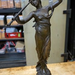 Eugene Marioton Bronze Woman 19th Century. NICE VINTAGE ITEM. 21 INCHES TALL.