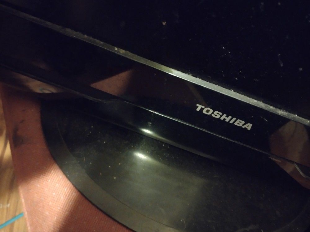 Toshiba Flat Screen Tv